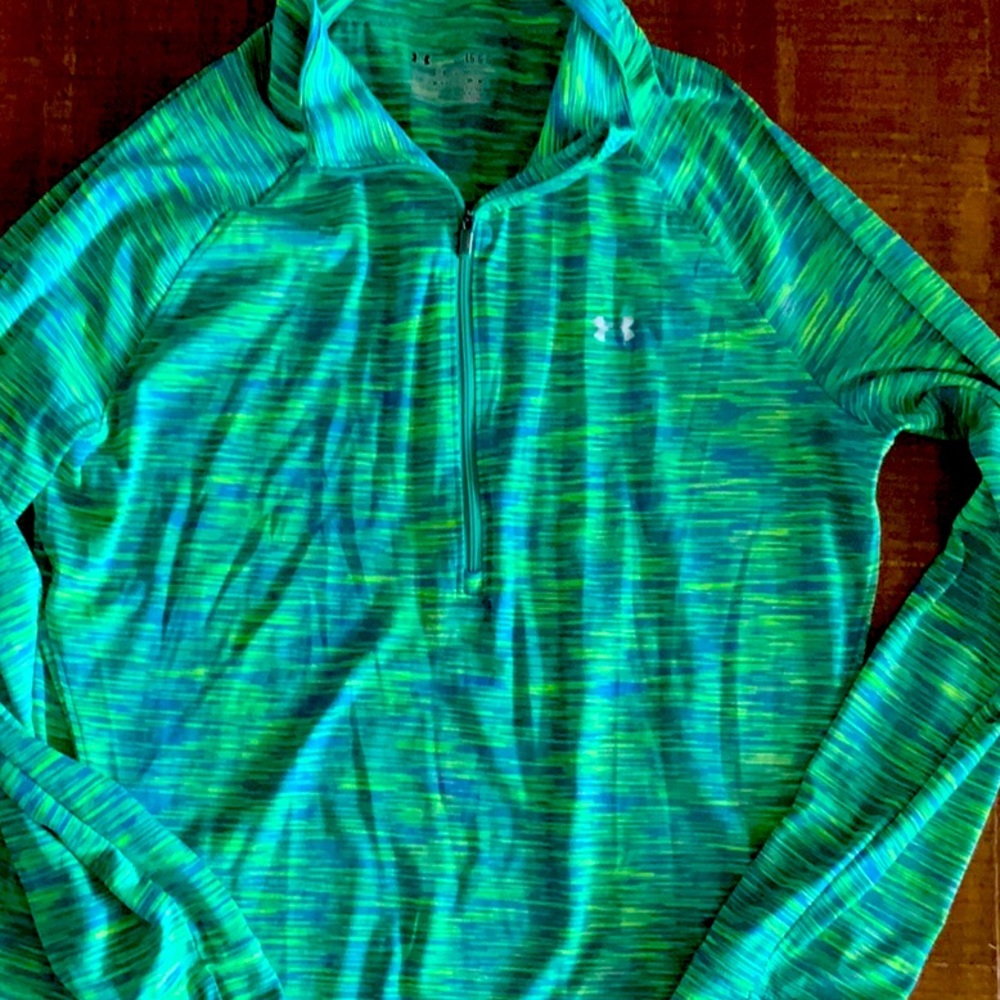 Under Armour Womens sz large 1/4 zip long sleeve pullover